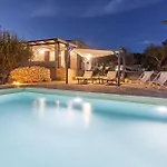 Trulli Oasis Villa Noci