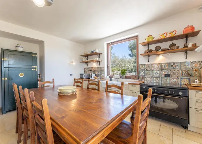 Trulli Oasis Villa *