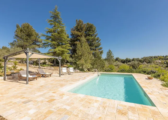 Trulli Oasis Villa *